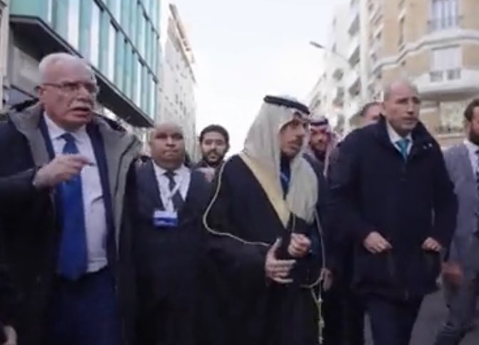 naif63_2's tweet photo. كان الأشقاء في #الاردن و #فلسطين اول من اعلن دعم ترشح #الرياض2030 . 
بالأمس في باريس، كانوا اول من صوت. شكرا 🇸🇦🇯🇴🇵🇸

مرحبًا بكم في #الرياض_إكسبو2030
#الرياض_اختيار_العالم https://t.co/LWmYbK92AD