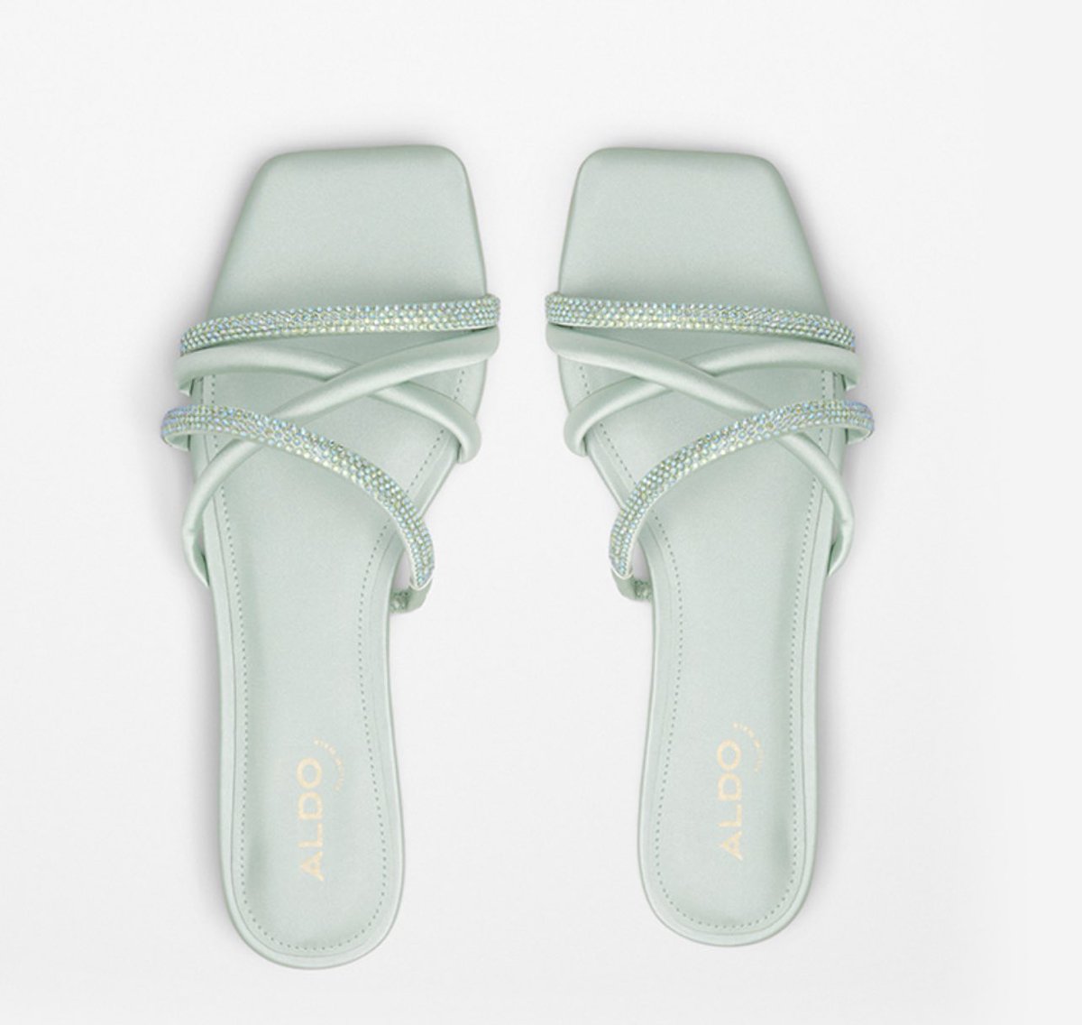 Aishaaa_bello's tweet photo. Aldo 65k https://t.co/LG9Jl9g4kt