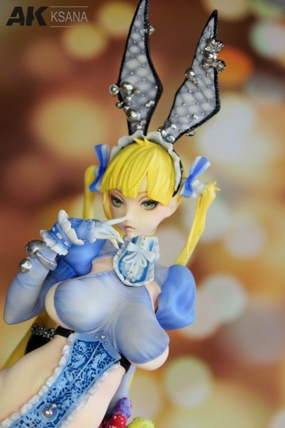Stunning Alice from <a href="/obstetrician_M/">マンノ大輔/完成品販売中</a> 
I really like that the sculptor pays a lot of attention to small details.  These accents perfectly complement the look and create a unique style🩷
#garagekits