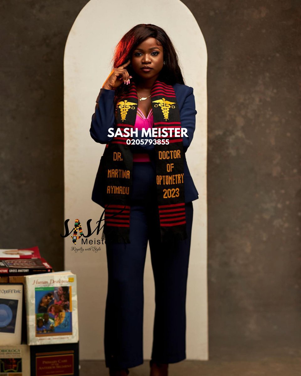 sash_meister's tweet photo. Visionary by profession, doctor by degree. Officially a Doctor of Optometry! 👓🎓 Congrats @__pokuaah we at Sash Meister are proud of you. 
#ODGrad #SashMeister #RoyaltywithStyle #Graduation #KenteSash #Kente #graduation2023🎓 #KNUST https://t.co/LhQUJ64tC8