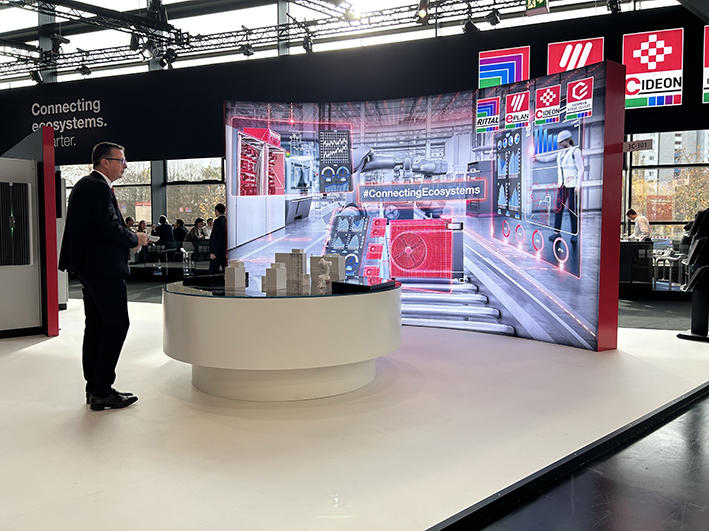 Rittal_Japan's tweet photo. 展示会SPS@ドイツ

ドイツ・ニュルンベルクで開催された展示会SPS（Smart Production Solutions）に行ってきました（11/14-16開催）。最新のオートメーション技術が集う刺激的な展示会です。リタールも出展!!

#リタール#EPLAN #CIDEON #GermanEdgeCloud #制御盤 #オートメション #エコシステム https://t.co/HPE3DywGYZ