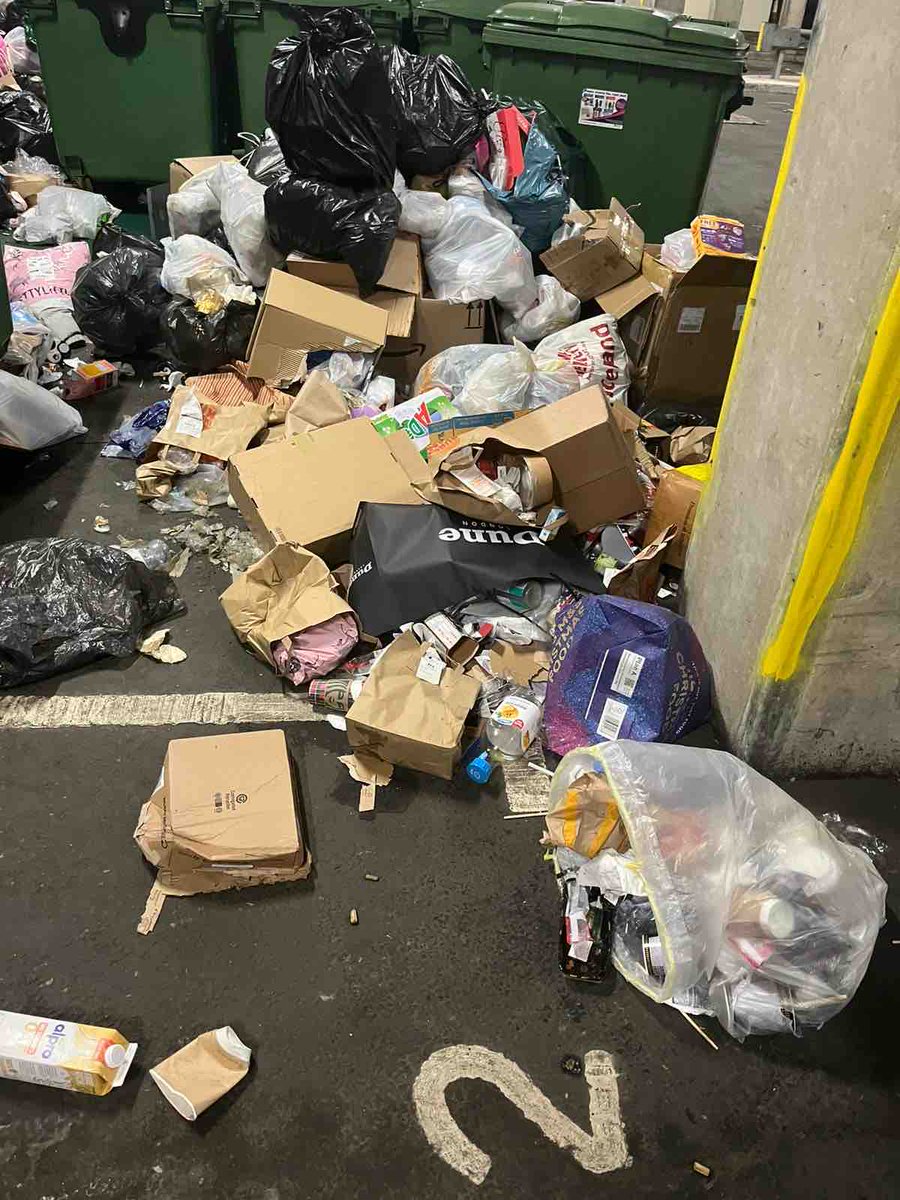 Another bin store cleared…#property #waitandload #waste #wasteclearance #wastecollection #wastemananagement #wasterecycling #landlord