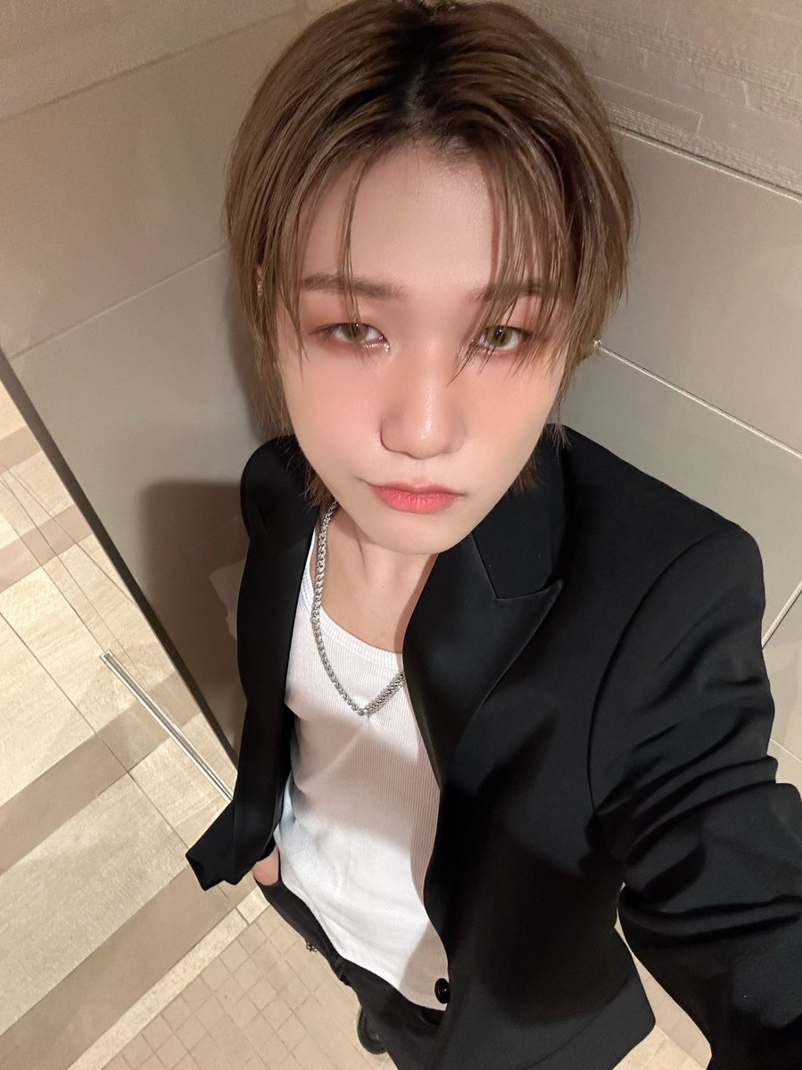 P1H_members's tweet photo. BIG thanks to Jingle ball! Thank you for enjoying our show and hope to see you soon 🎄 

#P1Harmony #JONGSEOB https://t.co/XTsQeC2ET2