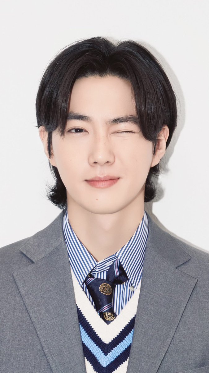 knockknock0408's tweet photo. SUHO 
@weareoneEXO https://t.co/JlIVwCZmM2