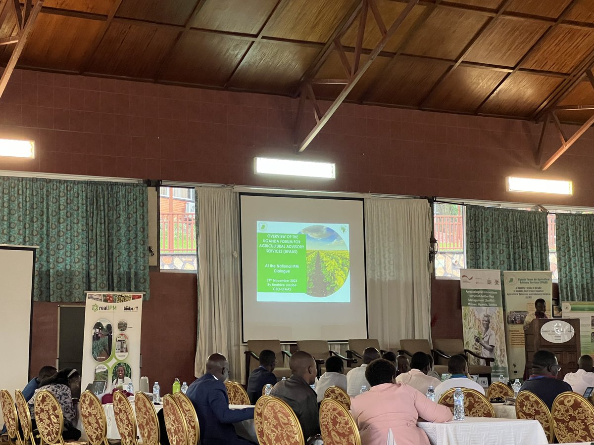 RealipmUG's tweet photo. Objectives of the ongoing dialogue;
📌 Smart climate farming
📌 Natural based solutions 
📌 Reduced dependence on chemicals 

 #IntegratedPestManagement #Realipmuganda https://t.co/46FaNXCpzV