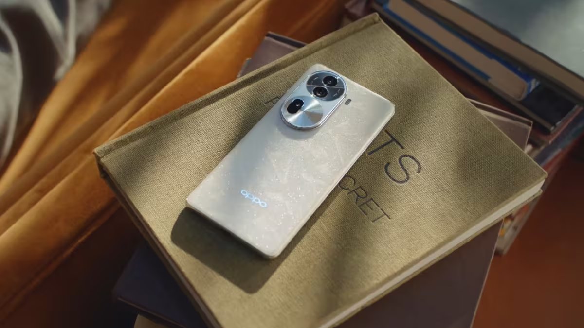 OliverS88776242's tweet image. Excited for the Oppo Reno 11 series with a rumored powerful dimensity chipset and a stunning periscope camera! #OppoReno11 #TechRumors