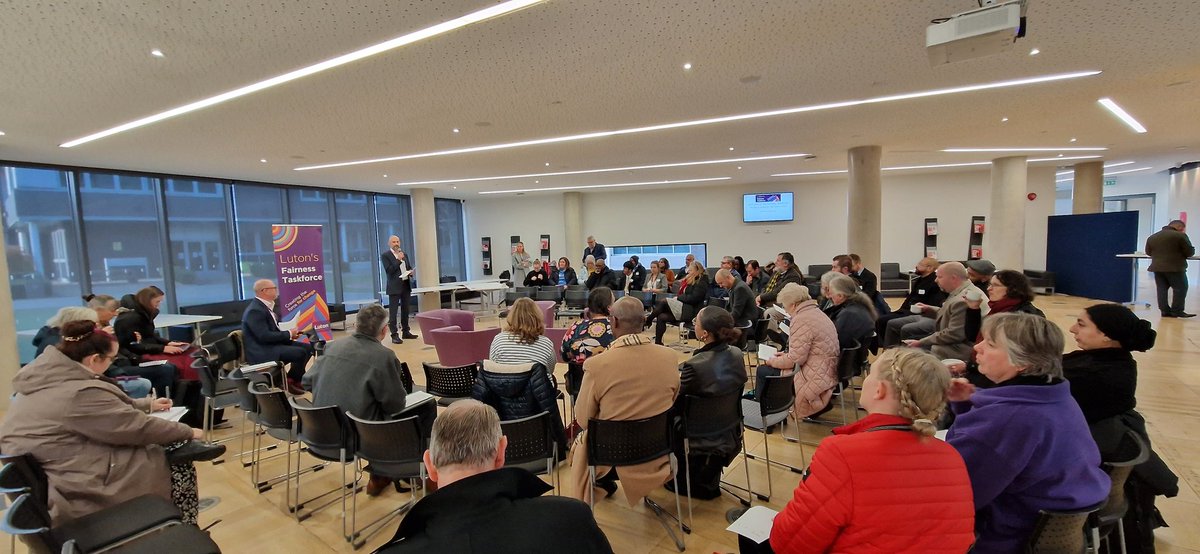 LutonSJU's tweet photo. Our #FairnessTaskforce on the road to #NetZero is just starting at @uniofbeds. 80 residents have come together to help co-design and implement solutions to make the town fairer and more socially just. Follow along in this ๐งต https://t.co/EYZNs1YFnG