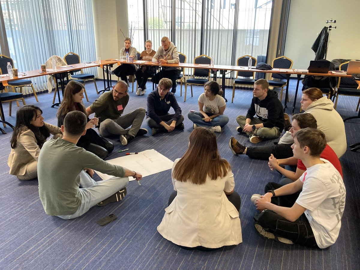 MIRAENESPANA's tweet photo. ¡Participamos en CONNECT: International Skills Training! Un evento en Bulgaria dentro del proyecto Make Your Vote

Este espacio buscaba crear herramientas que incentivaran la participación activa en las políticas a nivel de la Unión Europea. https://t.co/8pKxk4iyL8