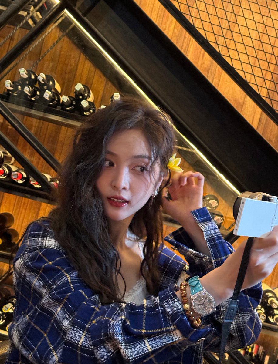 xuanyispics's tweet photo. https://t.co/foQgBZ6Djn