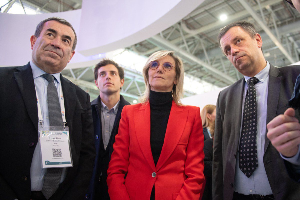 AgnesRunacher's tweet photo. Depuis toujours, la France joue un rôle moteur pour cette industrie. En Europe et dans le monde. Au #WNE2023, fière de Framatome, Orano, EDF et du CEA, mais aussi des centaines de fournisseurs et de start-ups qui font rayonner l'industrie nucléaire française. https://t.co/E09egeL6aL