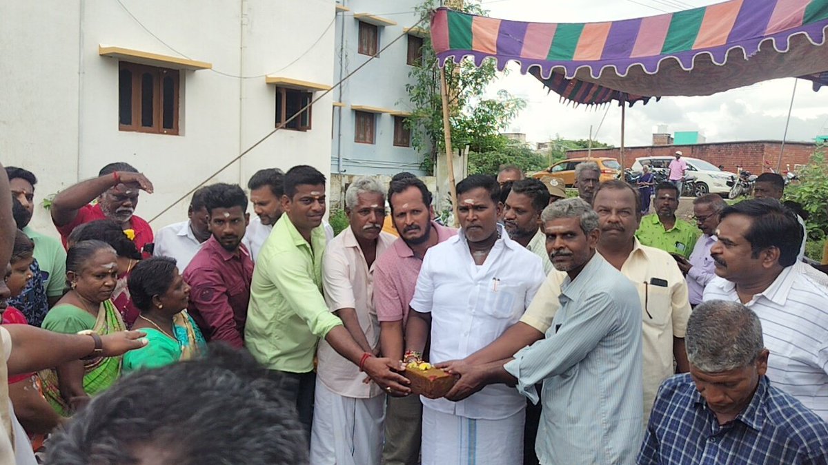 Rajesh86820146's tweet photo. #saij
Minister of pondicherry
Civil supplies and consumer affairs https://t.co/nYUuFEaNmW