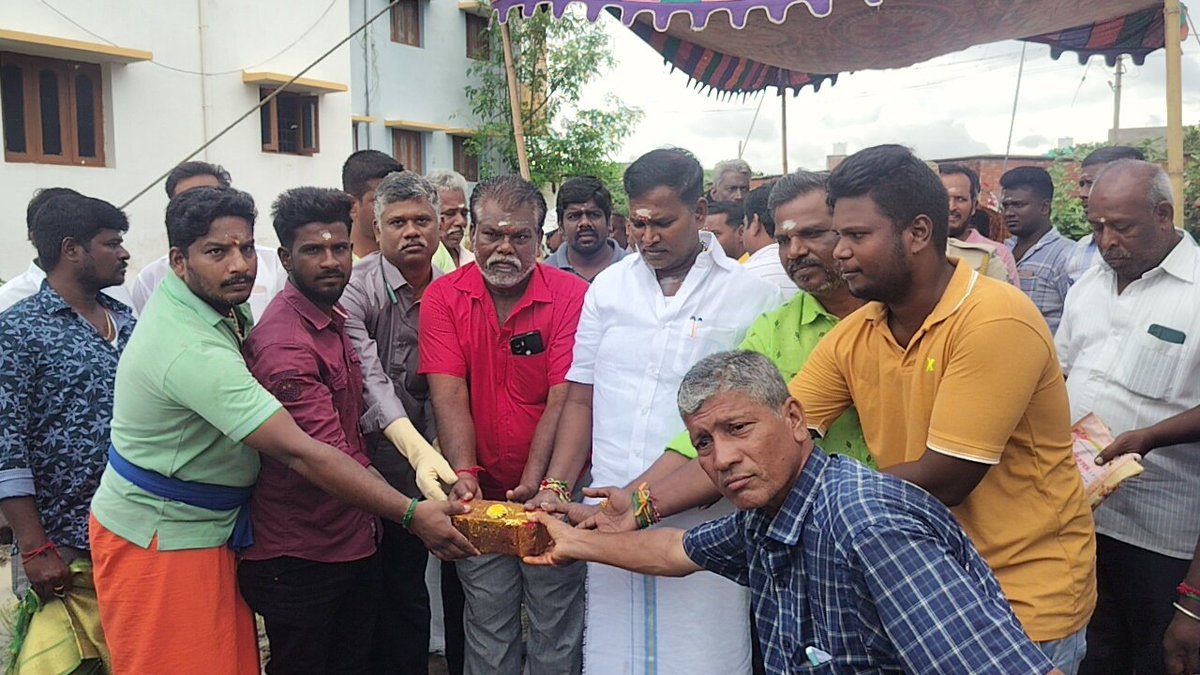 Rajesh86820146's tweet photo. #saij
Minister of pondicherry
Civil supplies and consumer affairs https://t.co/nYUuFEaNmW