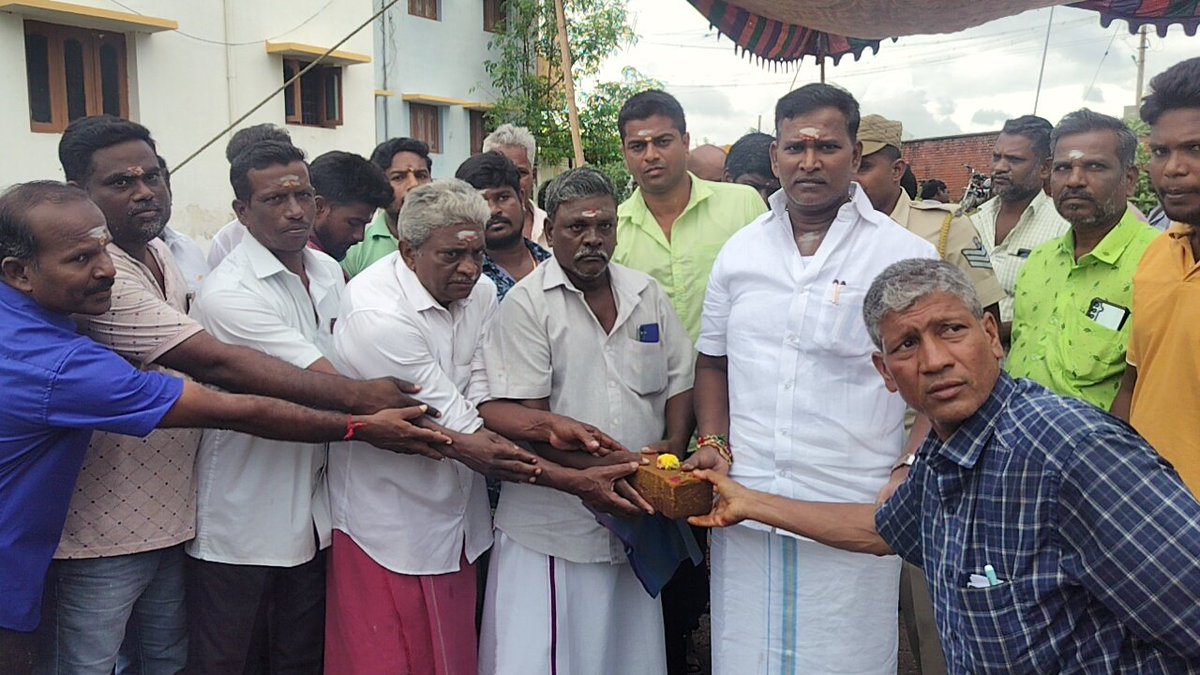 Rajesh86820146's tweet photo. #saij
Minister of pondicherry
Civil supplies and consumer affairs https://t.co/nYUuFEaNmW