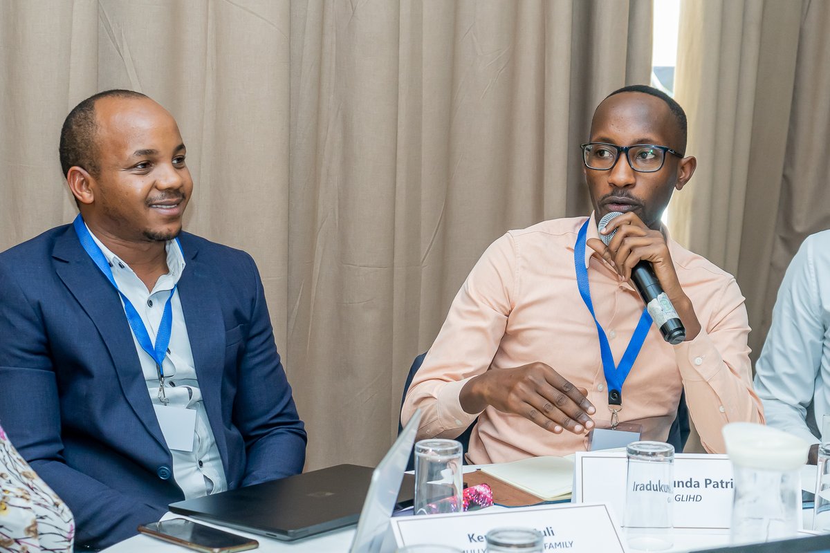 Glihd_Rwanda's tweet photo. We are pleased to have been a part of an interesting lecture on tech evolution, AI and what it means for CSOs. digital inclusion, adapting to change, privacy and security issues, were among the topics that were discussed. @EAPhilanthropy #MembersSummit https://t.co/sDtUbyRX46