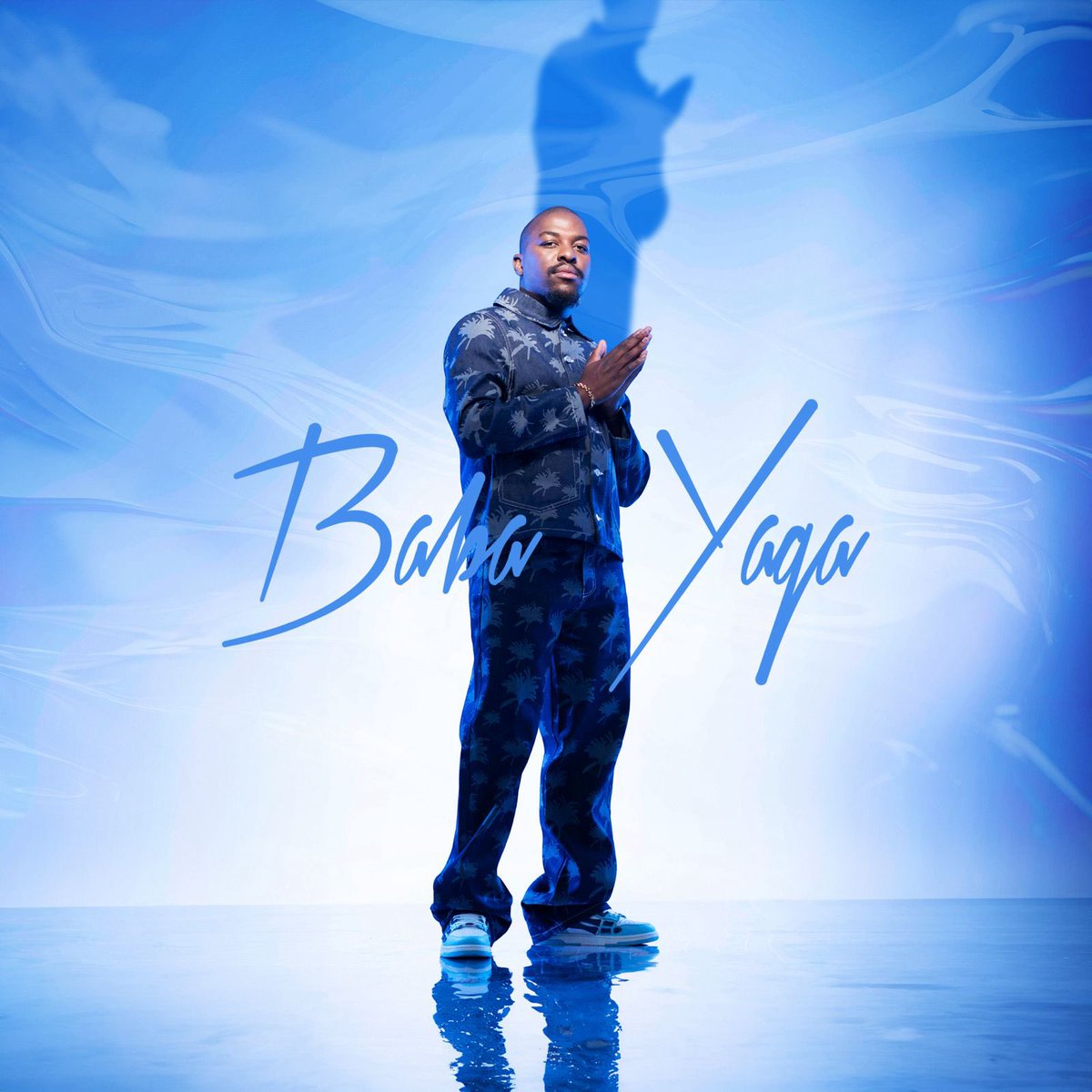 Oley_Mnqai's tweet photo. Sivula uDecember ngelinye level, our King @DeMthudaSA is dropping a fire album this weekend. 

The lover  of soul music better be on the lookout for De Mthuda Baba Yaga Album 💃🏼💃🏼💃🏼

Pre-Order https://t.co/OiZVII1xGP https://t.co/qFjtLZ5SZE