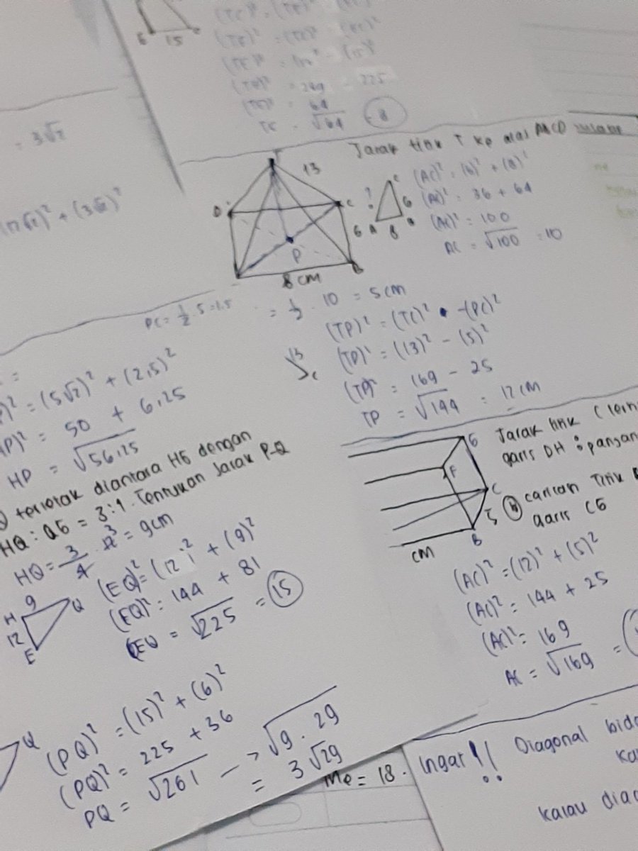 keystdy's tweet photo. sisa samalem ngerjain latsol bwt Exam math tudei :D menguras tenaga tp gpp https://t.co/kL6f1s8dUm