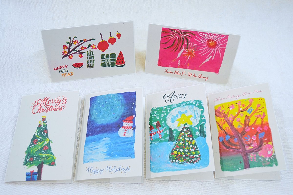 saigonchildren's tweet photo. ☃️ Beautiful Christmas  &amp;Tet cards illustrated by our talented children with autism are now available to grab!
- 1 card: VND30,000
- Combo of 6: VND160,000

All profits support saigonchildren programmes.

👉 https://t.co/7136lTtEWq

#seasonsgreetings #ChristmasCards #charity https://t.co/QEqhdZp3Dx