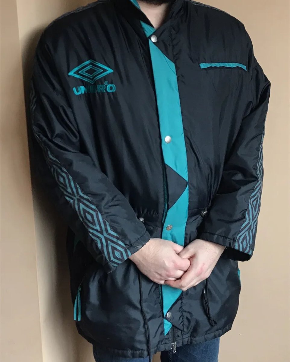RT if you had this style of umbro jacket in the 90’s.
