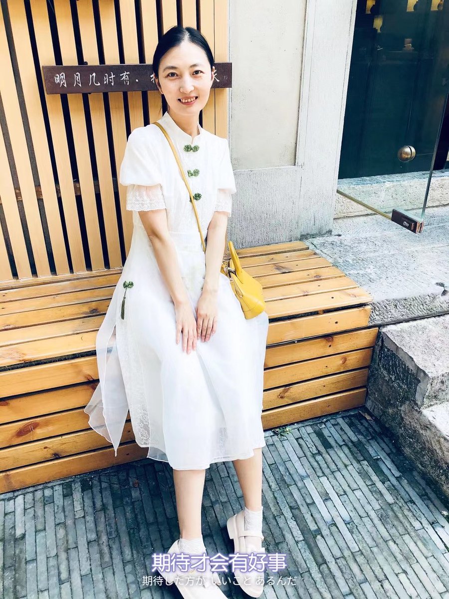 cuoxi1's tweet photo. #母狗 #反差婊 #骚逼 #淫蕩 #社死曝光  表面清纯白月光，私下。。。 https://t.co/baT2jjn0P5