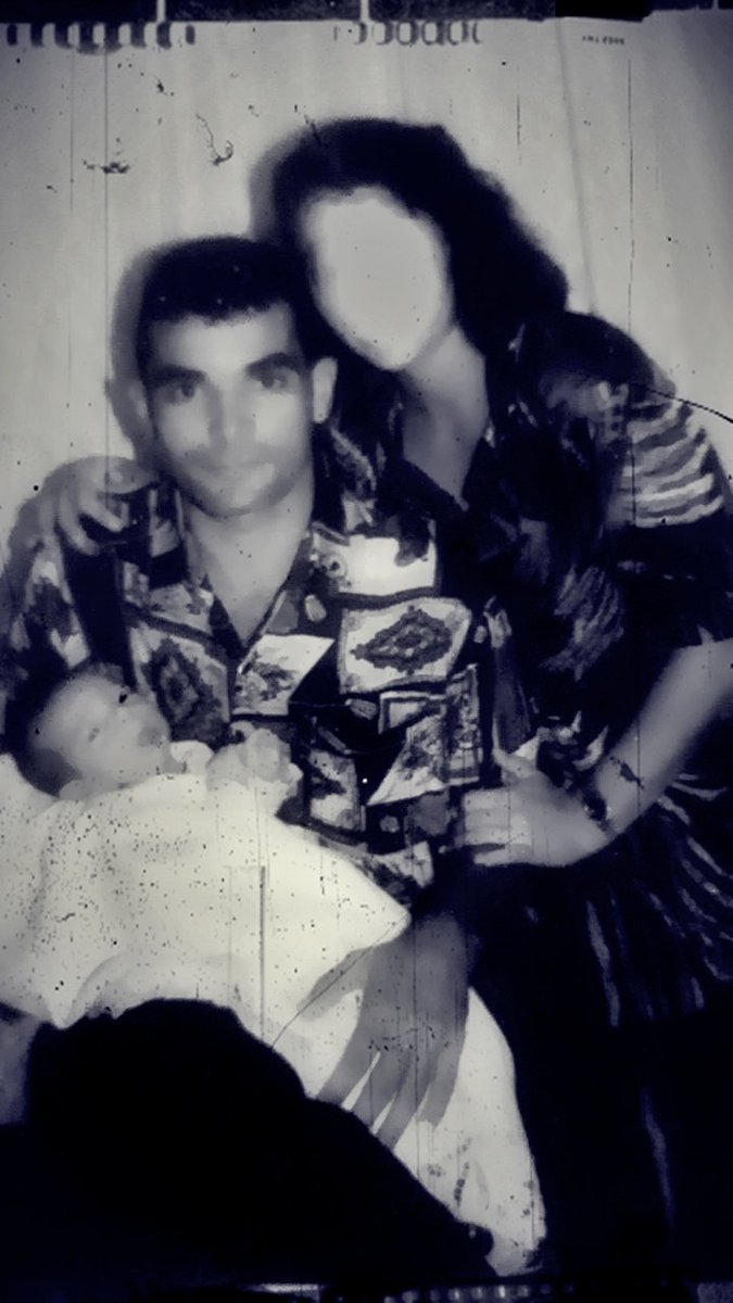 singonbolivar's tweet photo. Singando a full de máquina, ahora hasta me salió un heredero para que siga el legado (porque no hubo legrado. Ya las niñas en Maternidad estaban loquitas con él, y tiene par de jevitas de círculo puestas para él.

P.D.: Cuadré con una embarazada para hoy por la noche...

#NNNM https://t.co/JMHgvgLsbg