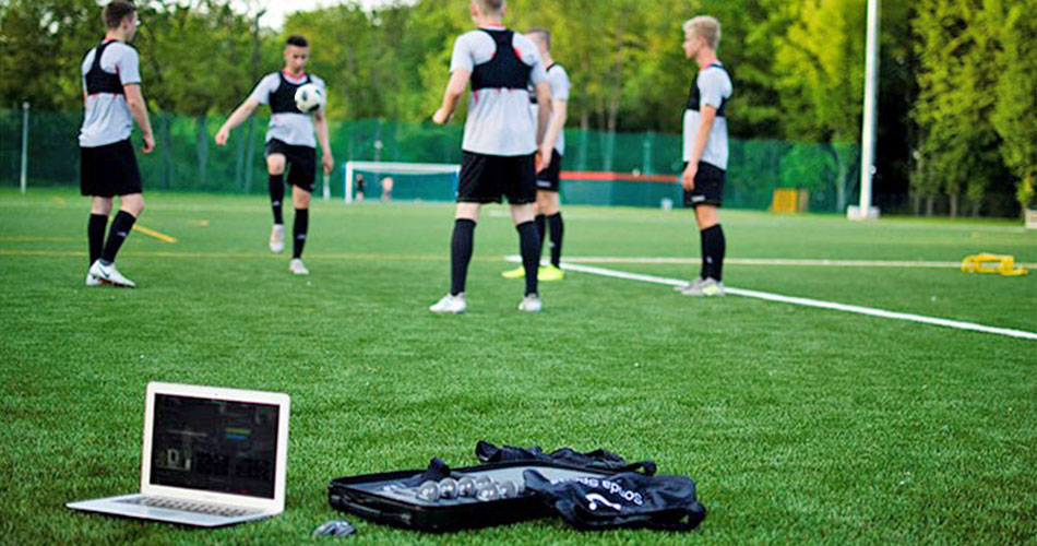 Physical_Prep's tweet photo. Check out this insightful article on utilizing GPS systems in soccer for planning, periodization, and load distribution.  Learn how technology can enhance training strategies and optimize performance 👉 https://t.co/Fk7qrgjPJT #Soccer #GPSTechnology #PerformanceOptimization https://t.co/wF9yWUkD2b