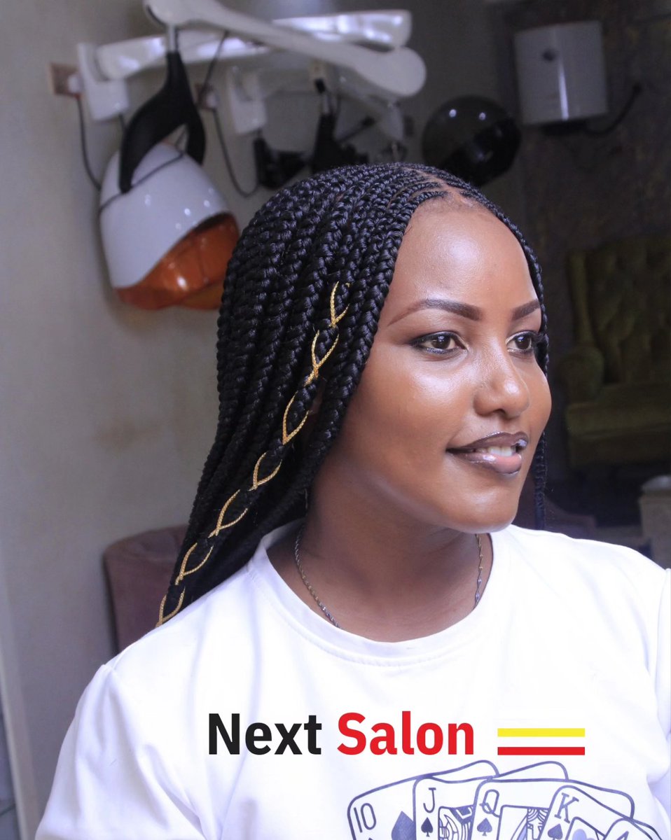 NextSalonUg's tweet photo. Elevate your style with precision and flair! ✨ Introducing our stunning pencil braids – where artistry meets elegance. 💁♀️
#NextSalon #Braids
#PencilBraids #HairArtistry https://t.co/Pk9PrTOO66