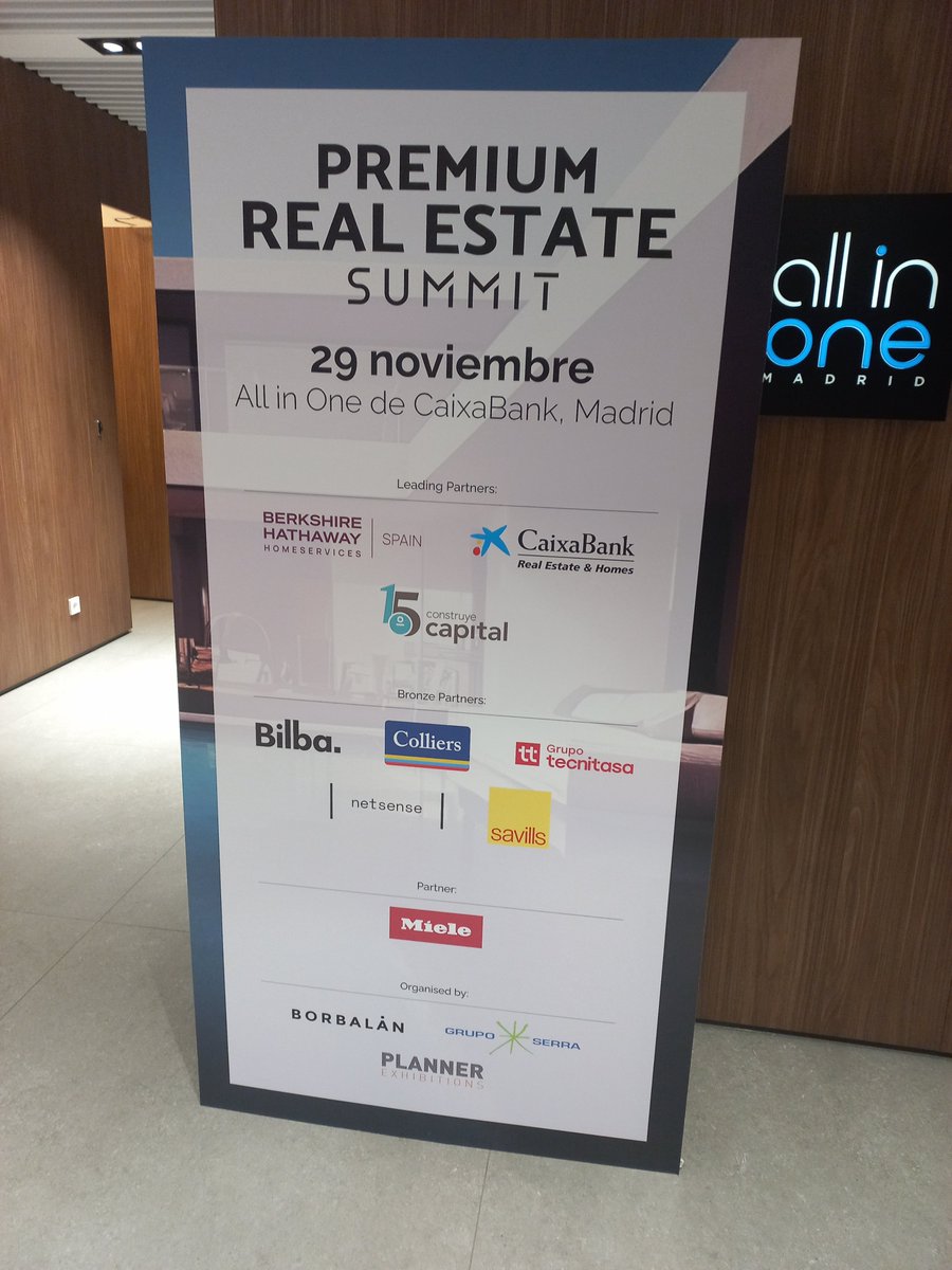 A punto de empezar #PremiumRealEstateSummit donde nuestra CEO Cristina Singla moderará  la mesa sobre el #customerjourney del cliente de residencial prime