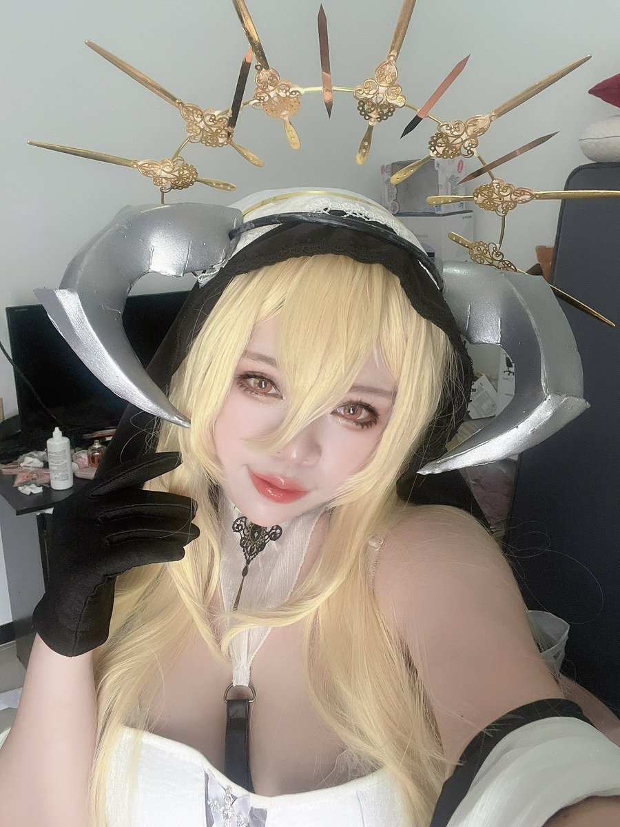 raphaela283's tweet photo. HMS Implacable cos

#azurlane #hmsimplacable #implacable #implacablecosplay #cosplay https://t.co/DGpYfNcP8p
