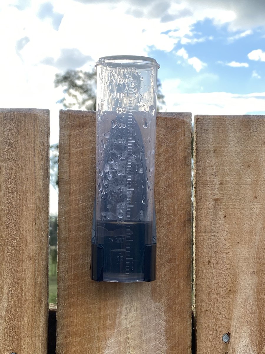 NancySommerfiel's tweet image. Nice drop this afternoon!
#notwine #water #preciousresource #rain #dams #everydropcounts