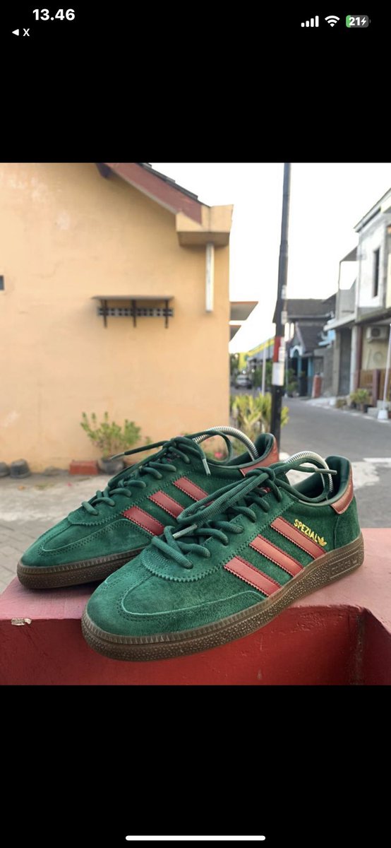 PinastikaAnnisa's tweet photo. BUBUBU!!! foresale adidas handball 40 2/3 minat wa 088233020875 

@UGDforPSS1976 @JanganGoyah @sheilaroes https://t.co/PaGZUG7KRY