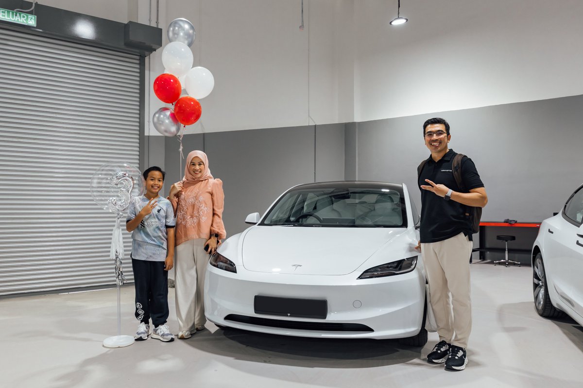 Tesla_Malaysia tweet picture