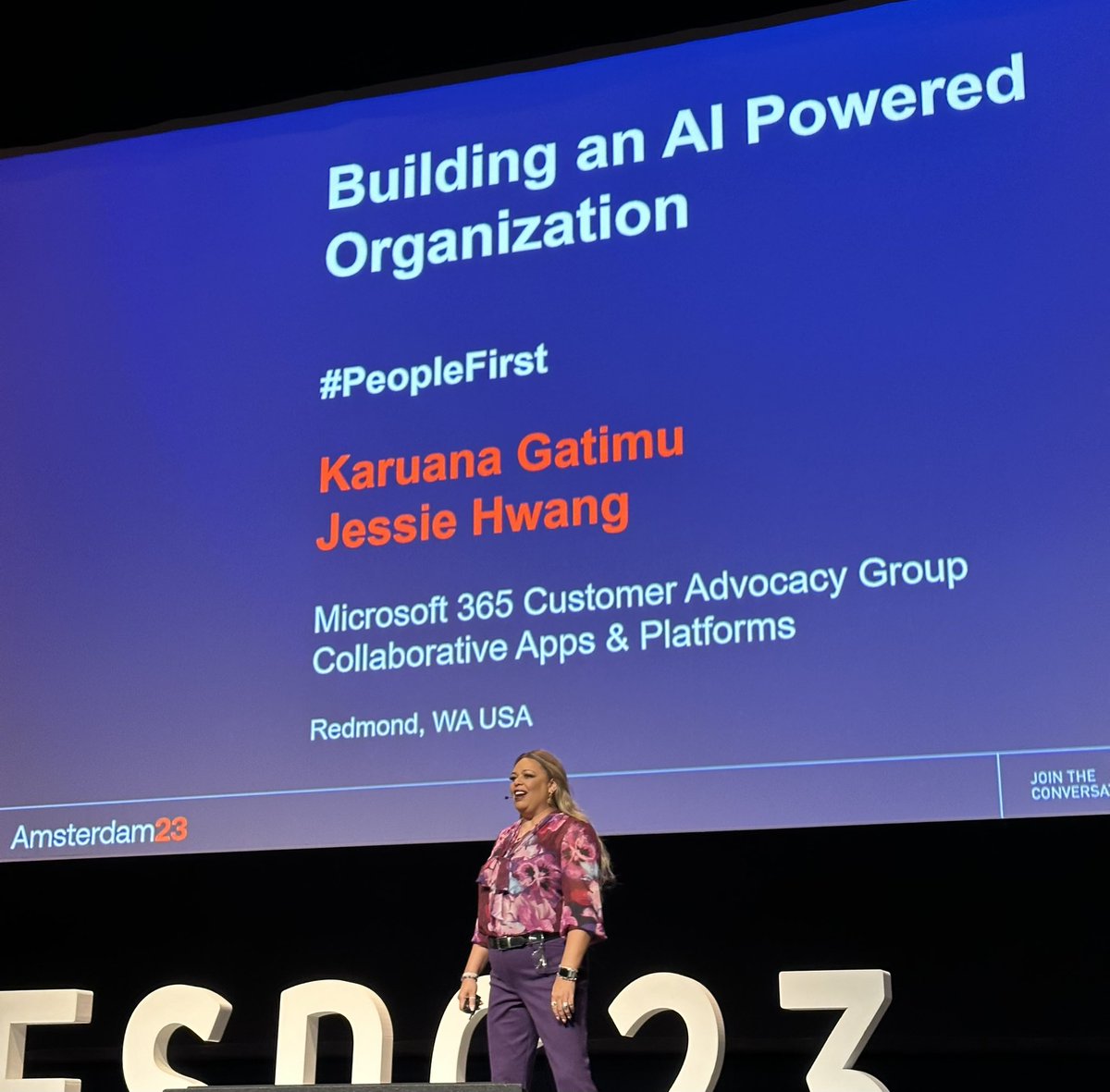 heddamaven's tweet image. Day 2 #Keynote #HumansFirst wisdom being dropped by @Microsoft365 advocacy lead @karuana
🌟 Aha moments
🙌 User Adoption 
🔥 Micro actions
🤨 Be curious
🪭 Fandom
Think. Act. Feel. method 
#CommunityLuv #ESPC23