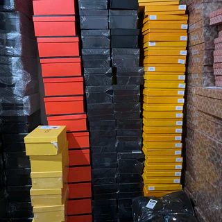 Tiktik183's tweet photo. Shopee Live: SALE KILAT 1JAM SELLER !!! LELANG TEBUS MURAHH PREMIIUMM. Tonton TOKOMAMA.CESS live sekarang: https://t.co/mAlx9MTc7B https://t.co/WprJeSa6Mu