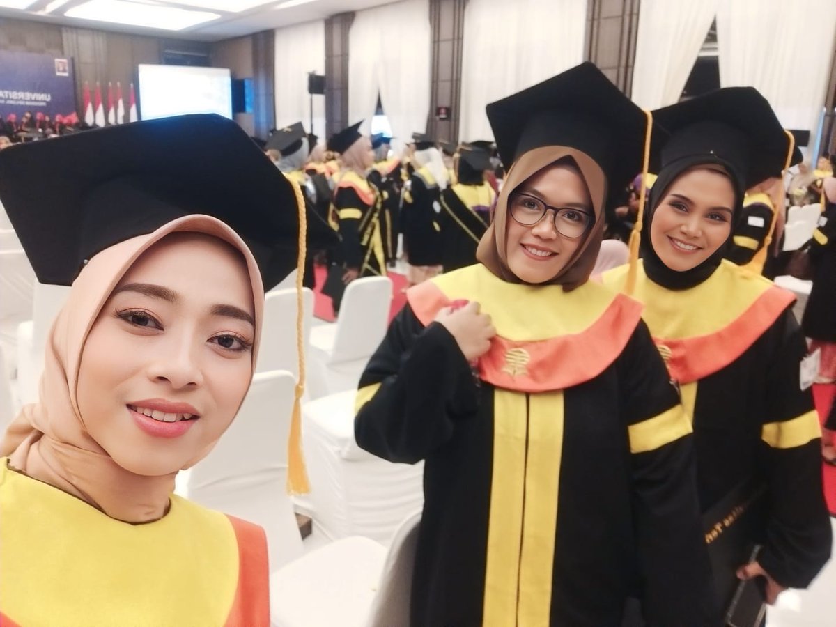 fitryapri's tweet photo. Waktu itu https://t.co/ouPiJGF0AP