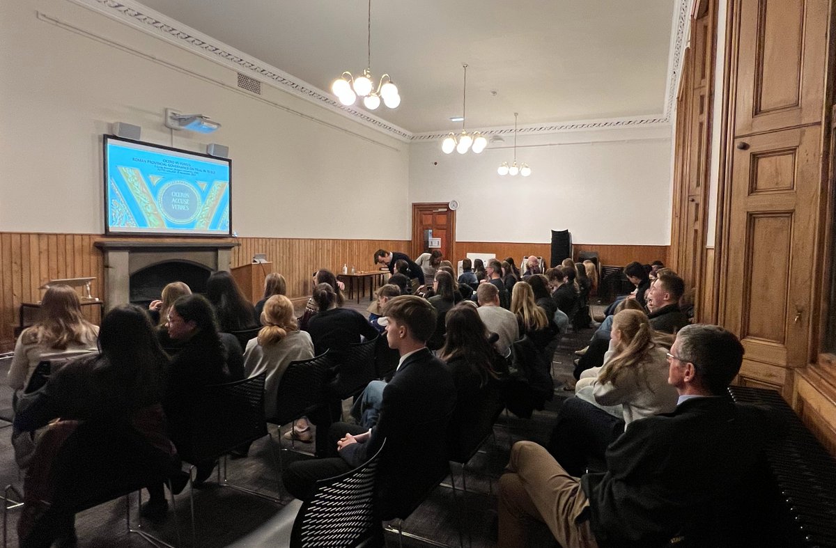 Repubblica1849's tweet photo. Fantastic time last evening in Edinburgh, presenting on Cicero's Verrines at @Fettes_College, where Head of @FettesClassics Clare McDonnell organized a superb event, with guests also from Strathallan, St George’s, Edinburgh Academy &amp; more. Deeply impressed, indeed moved by it all https://t.co/W9PZHbDsdx