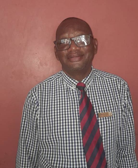 A principal at Rundu Junior Primary School last week allegedly threw a plastic juice container at female staff member, believed to be a head of department, during a heated management meeting. Find out more in today's The Namibian.