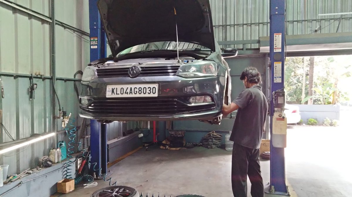 GAutocraft's tweet photo. #GermanAutocraft #Aluva #Ernakulam #Kerala #india near ambattukaavu metro station.#Volkswagen #Volkswagenindia #Skoda #Skodaindia #Audi #Audiindia #PoloLove #virtus #slavia #taigun #kushaq polo brake pad and replacement https://t.co/5Lp9FIjAW1