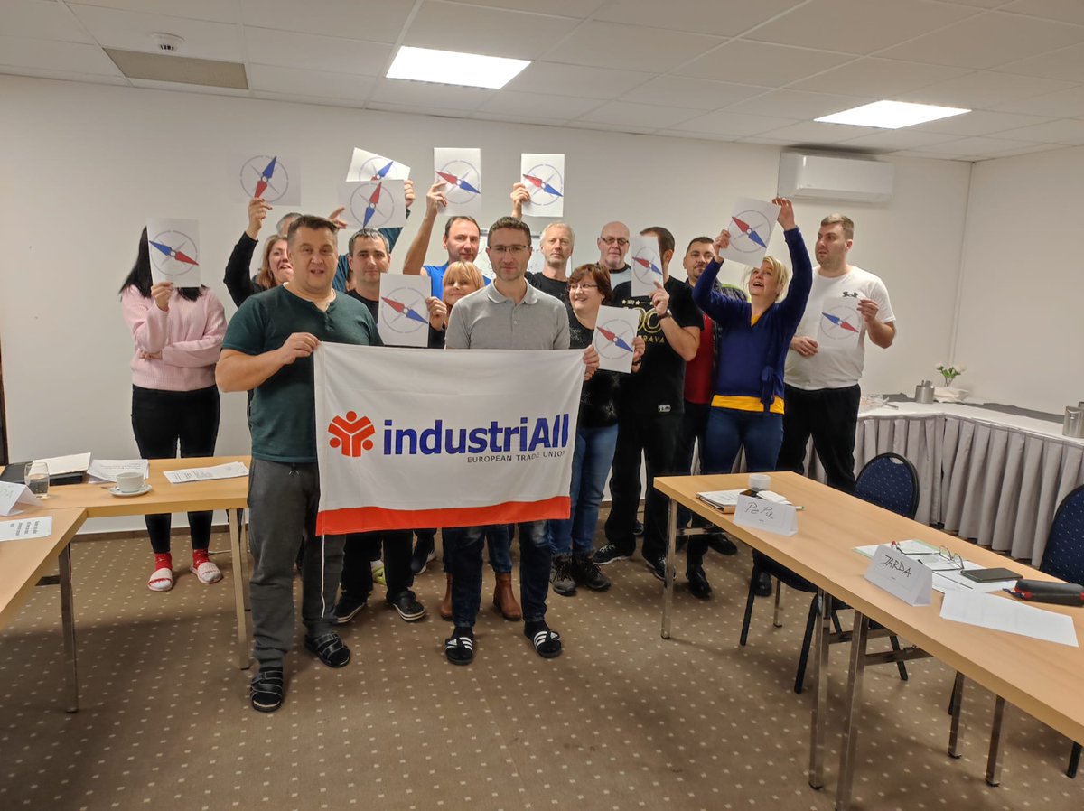 #GoodIndustrialJobs campaign of @industriAll_EU OS KOVO members at its training in Prague on 27.-29.11.2023 stressed the Good Jobs Compass