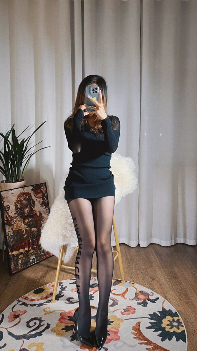 warmtree79's tweet image. 女S找一个长期忠诚的狗狗陪伴，要求最好已婚，可开发狗狗的M倾向程度 #吃瓜 #女王 #调教 #奴隶 #性奴 #狗奴 #反差 #露出 #野外 #台湾事件 #母狗 #内射 #擦边 #抖音 #快手直播 #外交部 #热点新闻