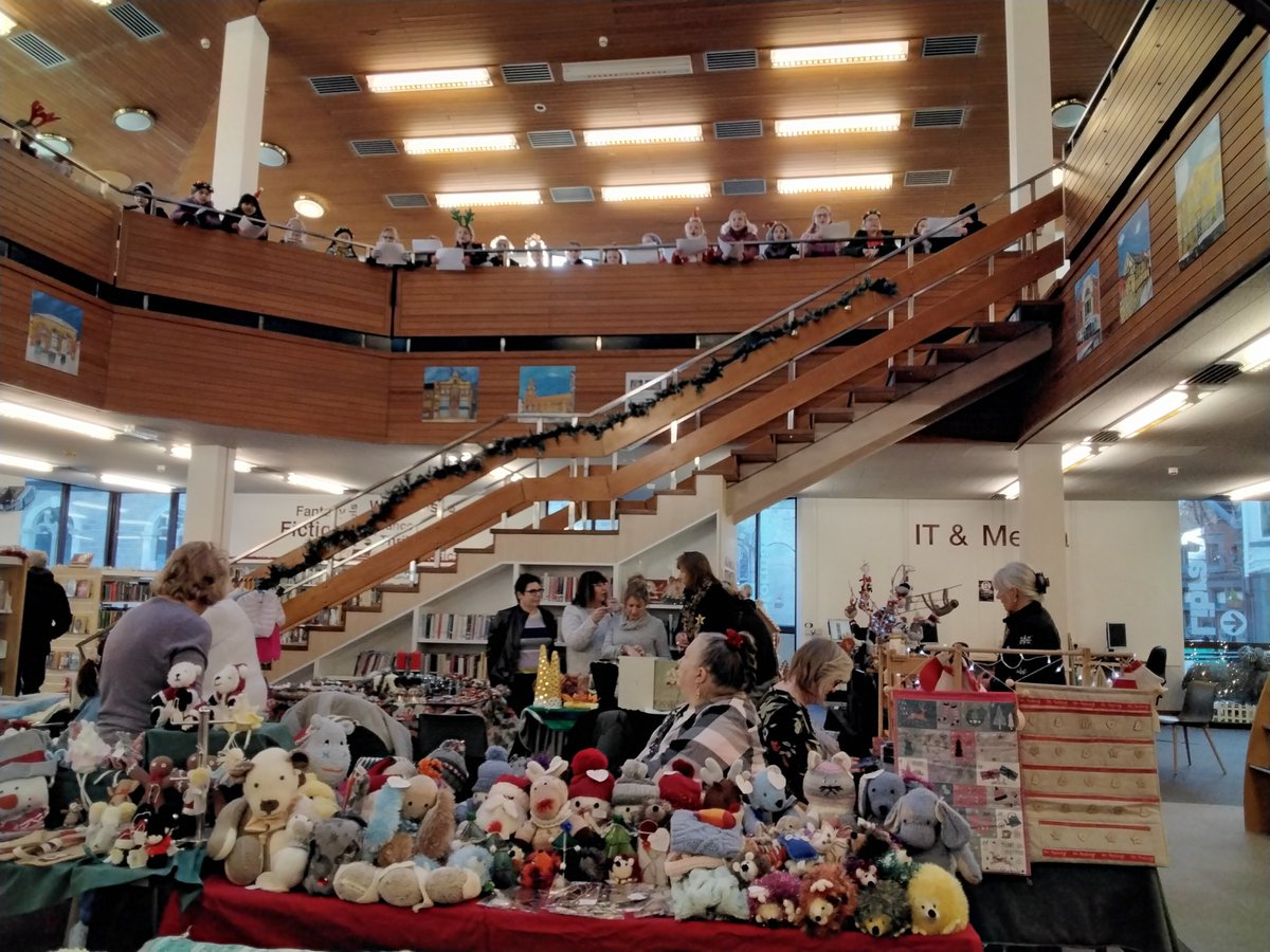 WFlibraries's tweet image. Feeling festive at the #pontefractlibrary Christmas fair. Big thanks to @stgilesacademy for singing! #Xmas #Christmas