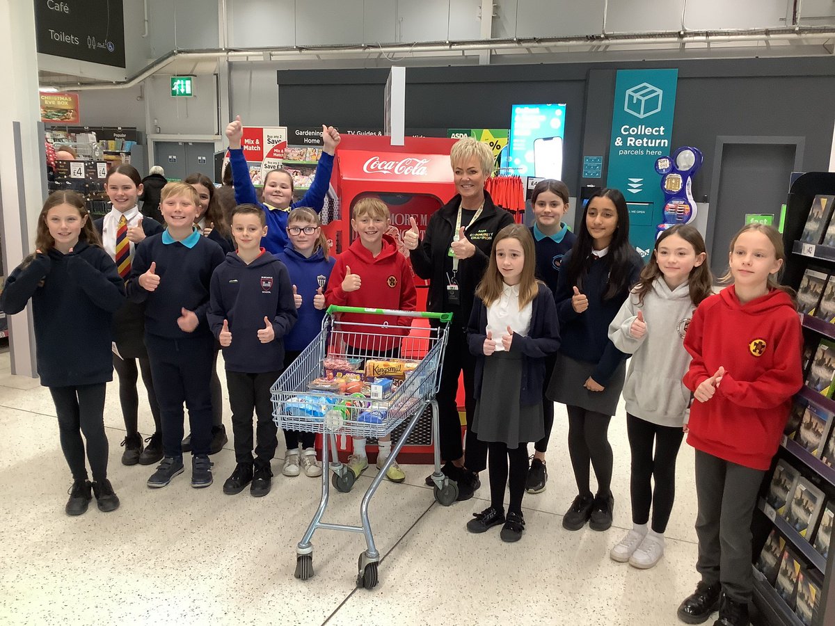 Had a great day @BryntegSchool with @LitchardPrimary @BracklaPrimary @OldcastleSchool @penybontprimary working on our new cluster project. Watch this space! #thinkoutsidethelunchbox. Thank you @asda