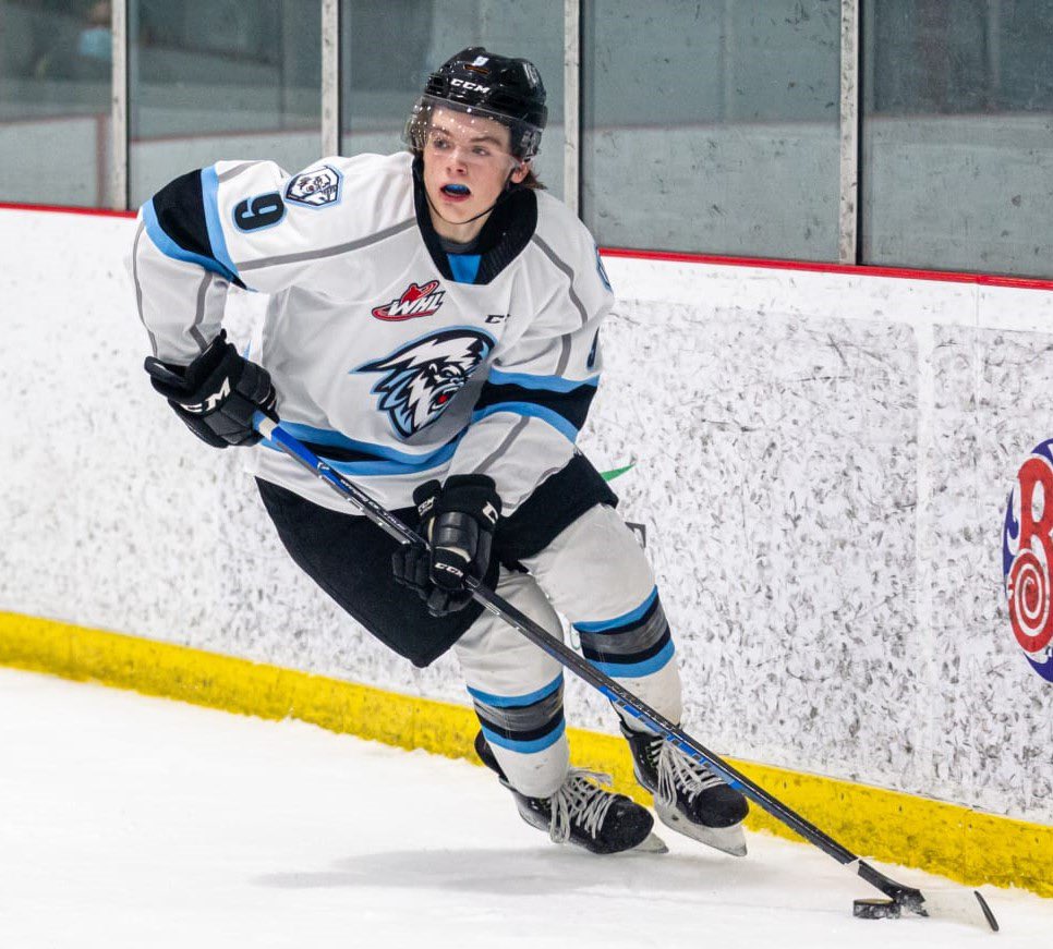 Off the Hosel tweet media