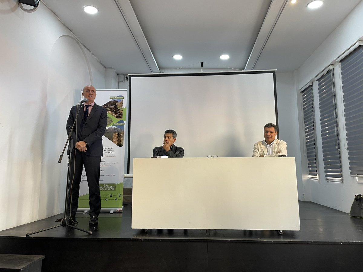 CCELAPAZ's tweet photo. 🏛️¡Queda inaugurado el 1er Simposio de Patrimonio ICOMOS Bolivia!
En la inauguración hemos contado con el Embajador de España, Javier Jassó, ICOMOS Bolivia y el Director General de Patrimonio, Gonzalo Vargas
Organiza #ICOMOSBolivia con el apoyo del #CCELP + @AECIDBOLIVIA https://t.co/qi3QJPFpXe