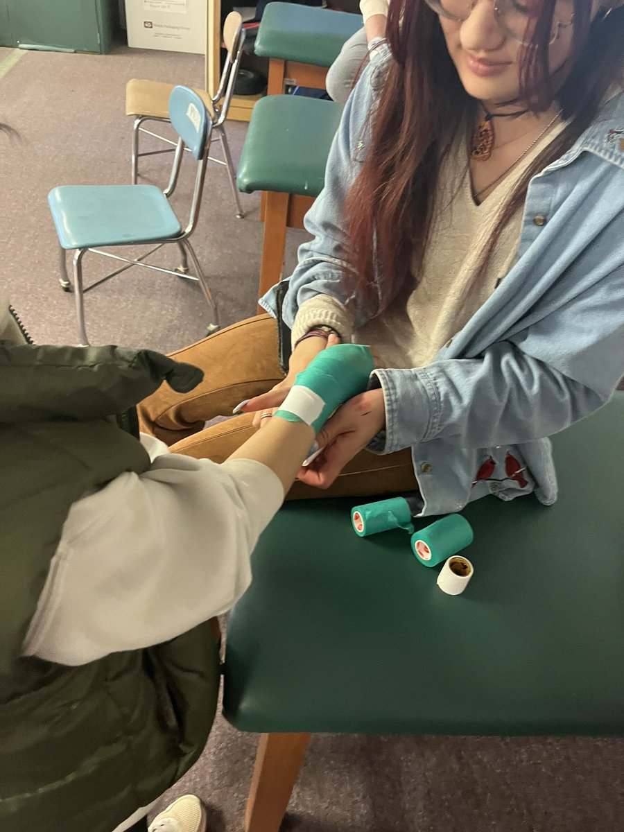 Coach Vernon tweet media