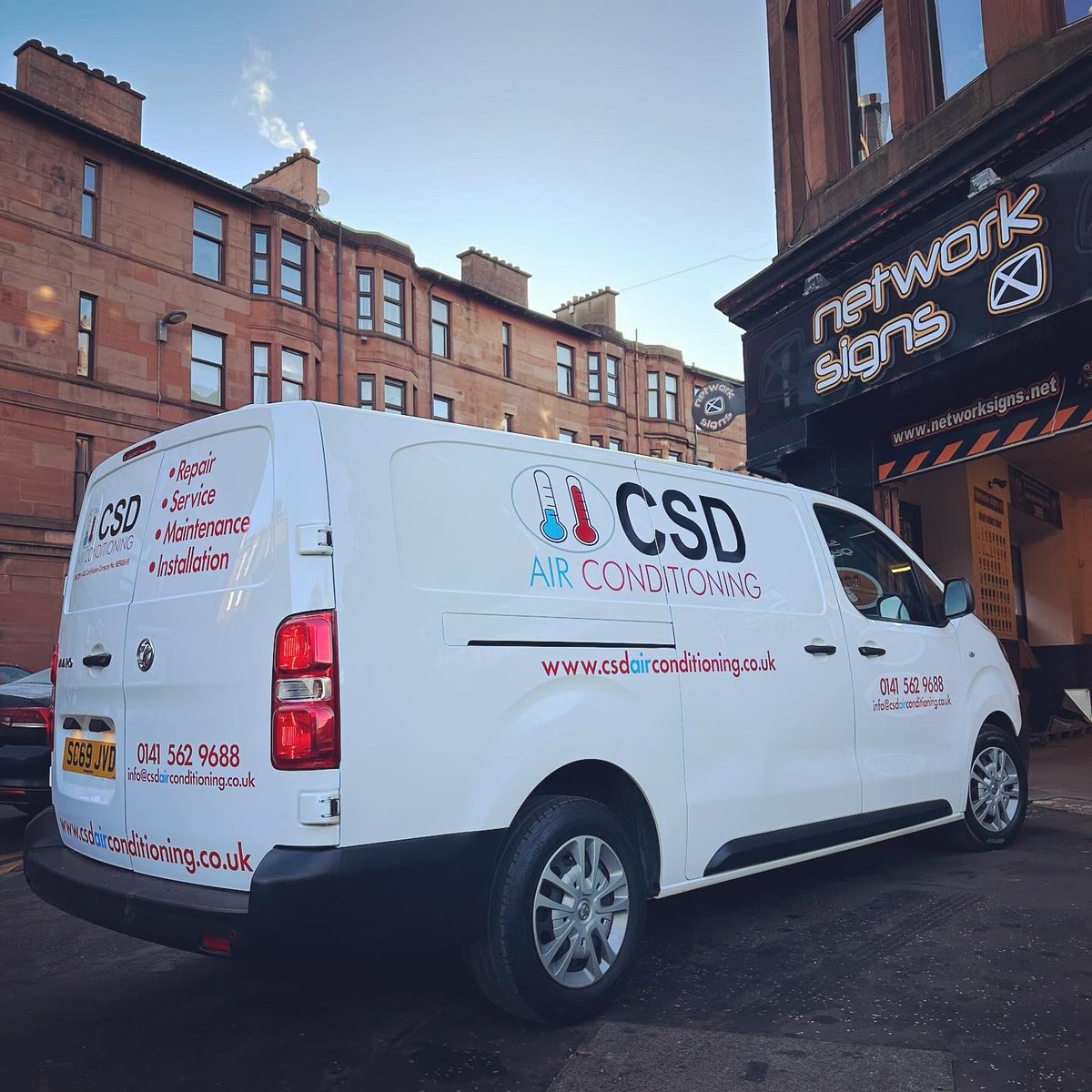 networksigns's tweet image. New van with new look branding installed today for @csdairconditioningltd 🌡️ ❄️ #networksigns #vangraphics