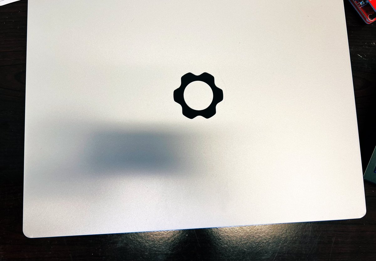 JOEYTAROOO's tweet image. Impressed with @FrameworkPuter new Ryzen laptops ! a game-changer for VTubing and video editing on Linux. Powerful performance meets seamless compatibility. Elevate your content creation experience with these exceptional devices! 💻✨ #FrameworkLaptops #ContentCreation #LinuxTech