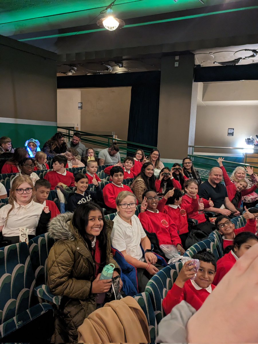 We are now waiting for the <a href="/WICKED_Musical/">Wicked the Musical</a> show and are very excited! #LondonTrip <a href="/OdysseyTrust/">Annemarie Williams</a>