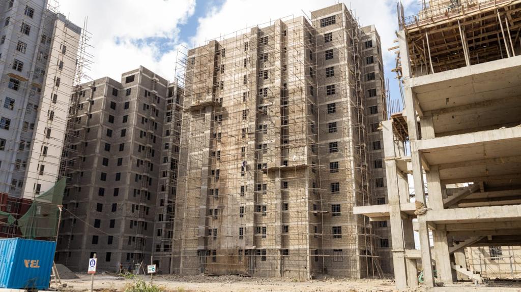 BrianMPeter's tweet image. People trying to halt the Boma Yangu program may not understand what they're taking away from Kenyans. They should stop doing it. #LordsOfPoverty Boma Yangu Benefits.