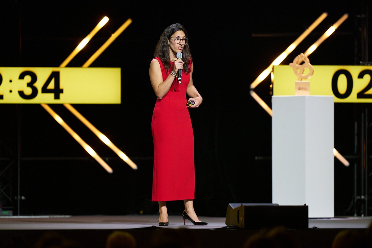 🌟 #bits23 Highlight: Female Health Tech 🚀 Congrats to EndoGene.Bio by Dr. Maria Teresa Pérez Zaballos for winning our Startup Pitch!

#FemaleHealth #HealthcareInnovation #StartupPitchWinner