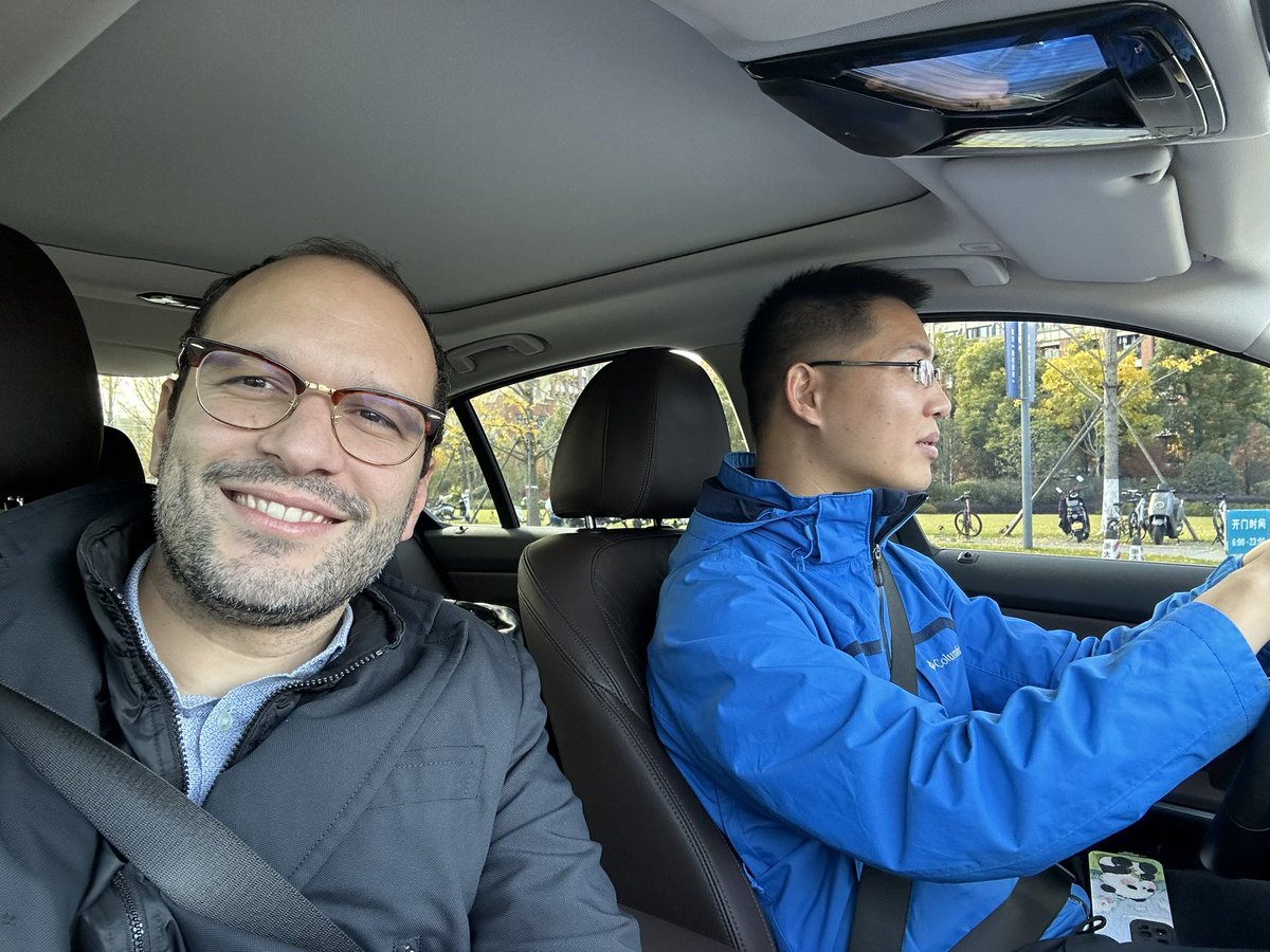 antoniogri1st's tweet photo. Seminar at @ZJU_China today! It was the perfect chance to meet   @Weifei_Fu again after three years. Felt like a  @SalibaLab reunion!! 🙌 🍻 https://t.co/ZxBMAfnm1D